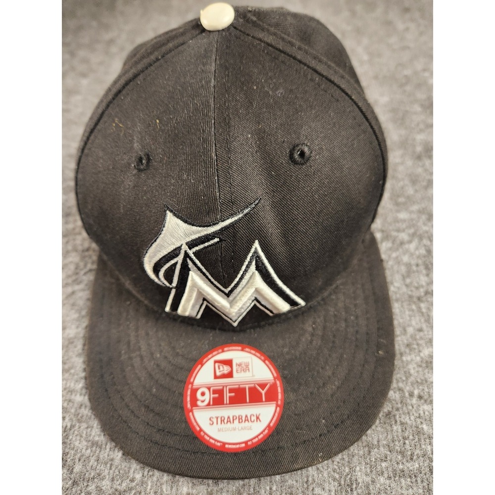 New Era 9FIFTY Miami Marlins Hat Black White Leather Strapback MLB Cap Med-Lrg
